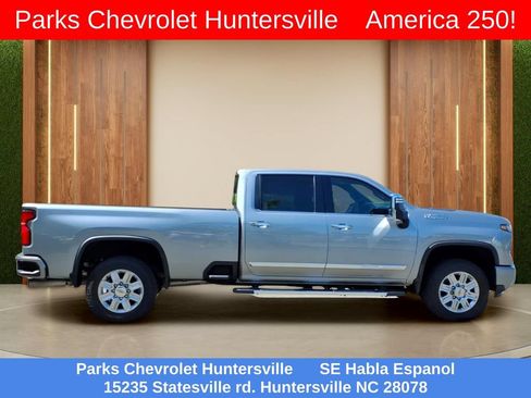 Certified 2024 Chevrolet Silverado 3500 High Country w/ High Country Premium Package AWD/4WD image 35