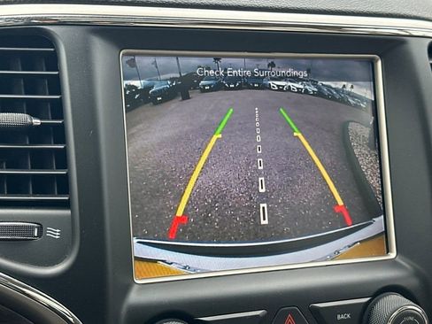 Used 2017 Jeep Grand Cherokee Limited w/ Luxury Group II image 20