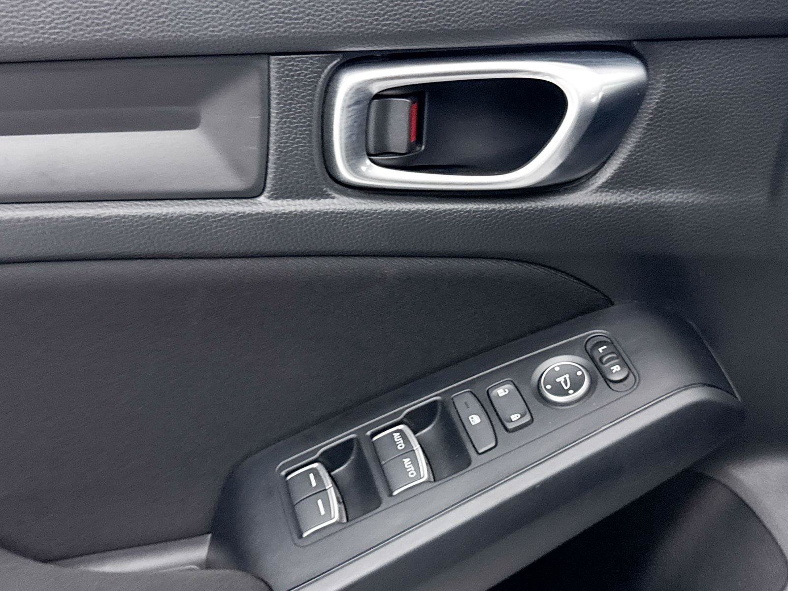 Used 2023 Honda Civic Sport image 21