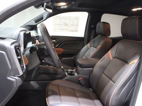 New 2026 GMC Canyon AT4 w/ Technology Plus Package image 19