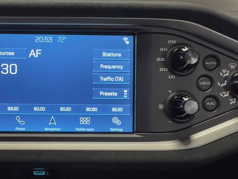 Used 2020 Ford GT Carbon Series image 63