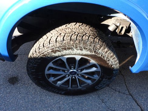 Used 2019 Ford F150 XLT w/ Equipment Group 302A Luxury image 21