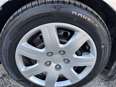 Used 2011 Honda Civic LX image 33