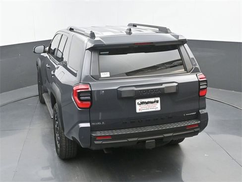 Used 2025 Toyota 4Runner TRD Off-Road image 28