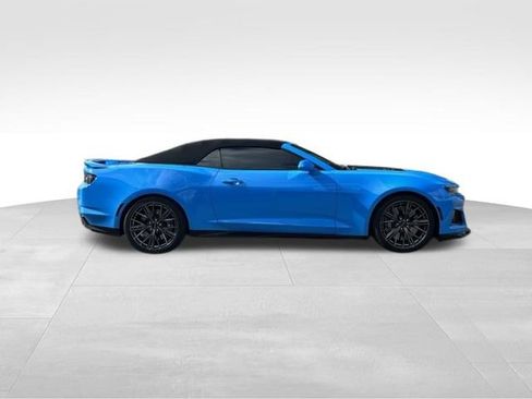 Used 2023 Chevrolet Camaro ZL1 RWD image 9