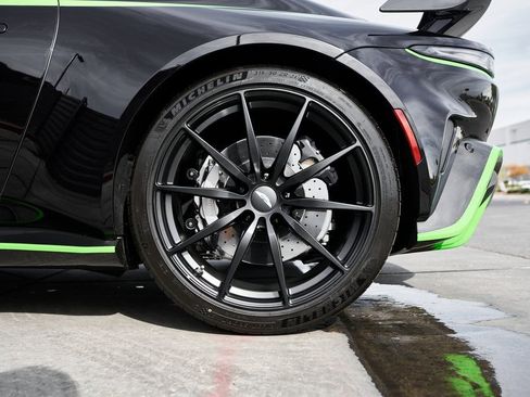 Used 2023 Aston Martin V12 Vantage image 27