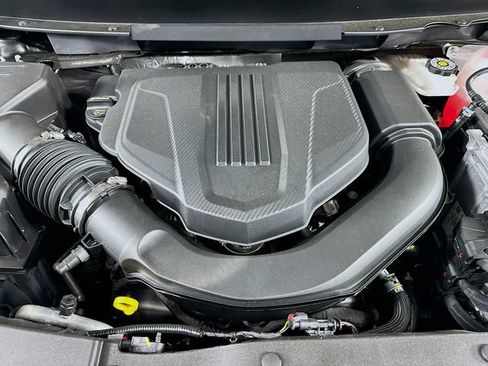 New 2026 Chevrolet Traverse LT w/ Driver Confidence Package FWD image 32