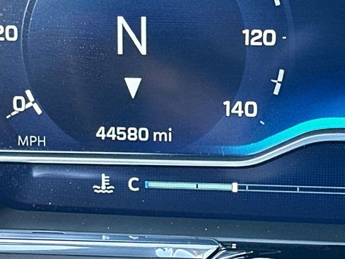 Certified 2025 Chevrolet Silverado 1500 LT image 27