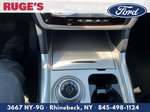 Certified 2023 Ford Explorer XLT w/ Equipment Group 202A AWD/4WD image 24