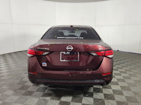 Used 2024 Nissan Sentra SV FWD image 6