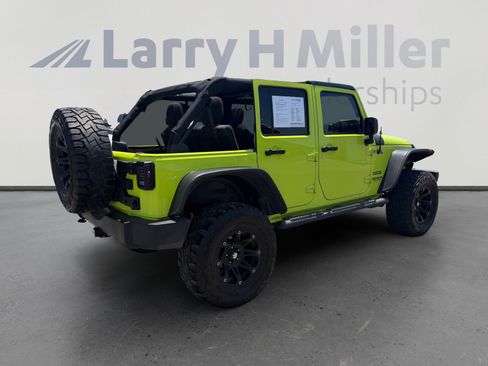 Used 2016 Jeep Wrangler Unlimited Sport w/ Quick Order Package 23S AWD/4WD image 5