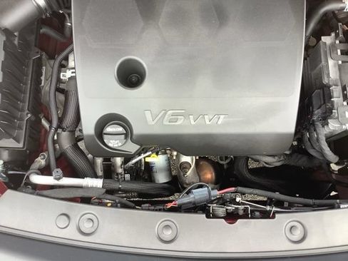 Used 2024 Buick Enclave Premium FWD image 29