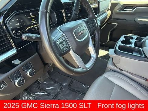 Used 2025 GMC Sierra 1500 SLT AWD/4WD image 10