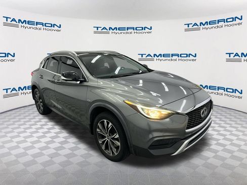 Used 2019 INFINITI QX30 AWD w/ Navigation Package image 7