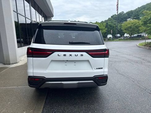 Used 2026 Lexus LX 600 4WD w/ Appearance Package image 6