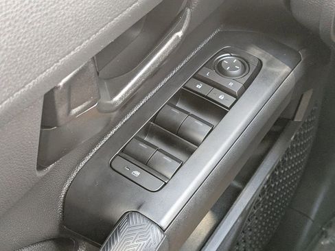 Used 2025 Toyota Tacoma SR5 RWD image 19