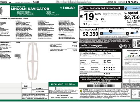 Used 2023 Lincoln Navigator Reserve RWD image 3