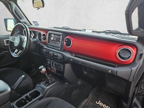 Used 2019 Jeep Wrangler Rubicon w/ LED Lighting Group image 22