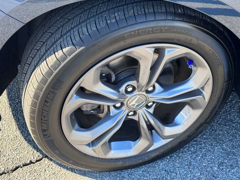 Used 2024 Honda Accord EX image 40