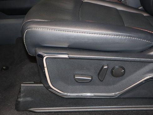 Certified 2024 Ford F250 Lariat w/ Chrome Package image 20