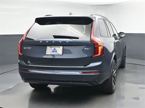 New 2026 Volvo XC90 B6 Ultra w/ Protection Package Premier image 3