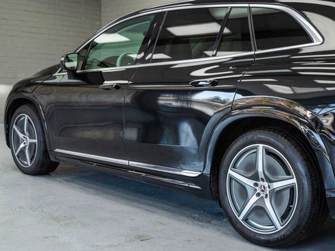 Used 2023 Mercedes-Benz EQS 580 4MATIC SUV image 36
