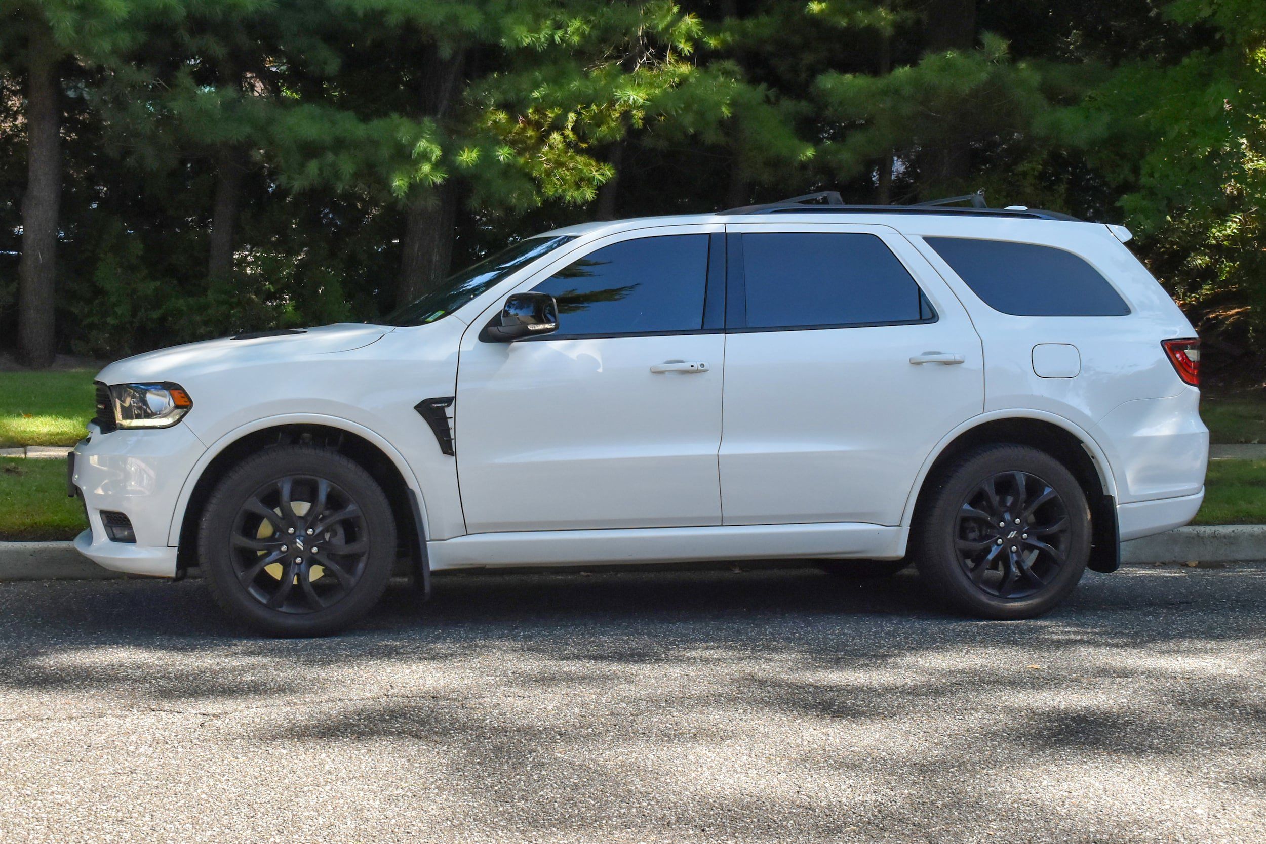 Used 2020 Dodge Durango GT AWD/4WD image 3