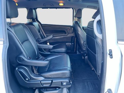 Used 2023 Honda Odyssey Touring image 31