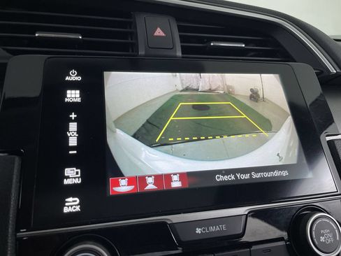 Used 2018 Honda Civic EX image 15