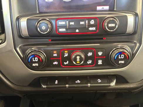 Used 2016 GMC Sierra 1500 SLE w/ SLE Value Package AWD/4WD image 21