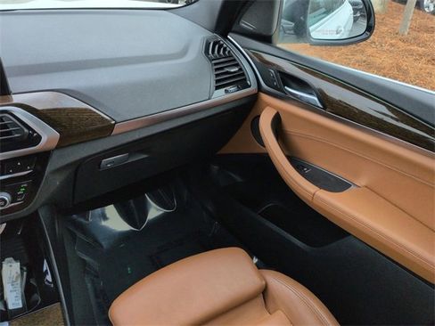 Used 2019 BMW X3 xDrive30i w/ Premium Package image 16