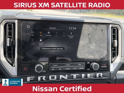 Used 2025 Nissan Frontier SV RWD image 5