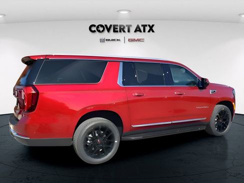 New 2026 GMC Yukon XL Elevation image 10