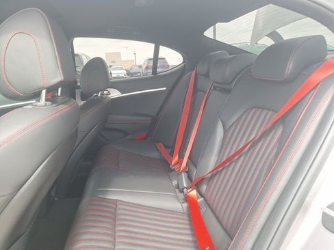 Used 2023 Genesis G70 2.0T w/ Sport Prestige Package RWD image 15