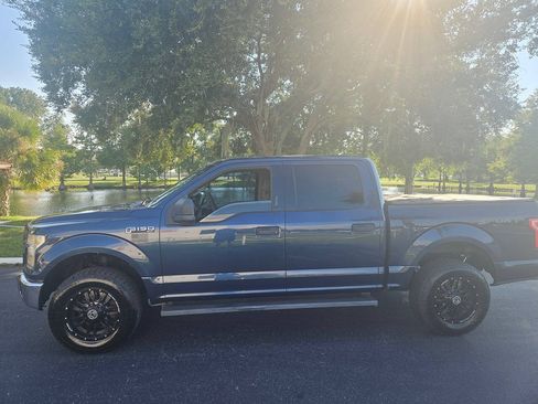 Used 2015 Ford F150 XLT RWD image 1
