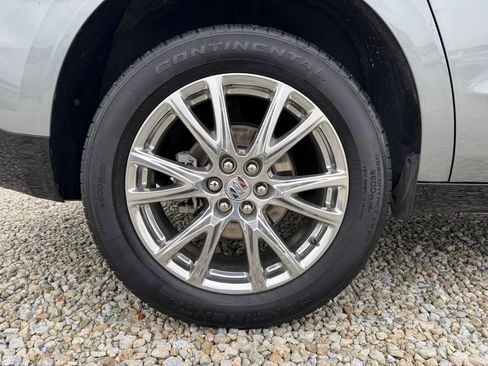 Used 2023 Buick Enclave Essence w/ Experience Buick Package image 18