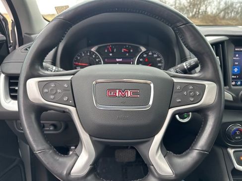 Used 2022 GMC Terrain SLT w/ Infotainment Package II image 19