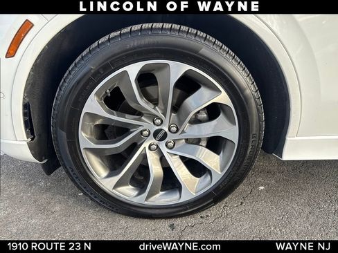 Used 2020 Lincoln Aviator Grand Touring w/ Equipment Group 302A image 28