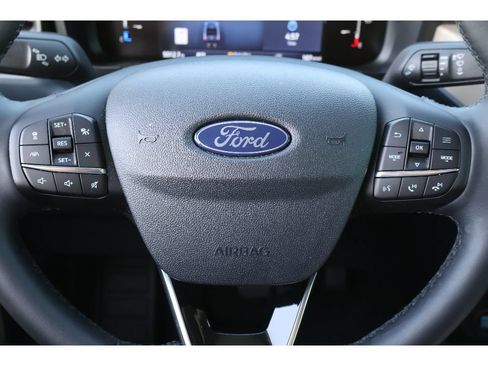 Used 2025 Ford Maverick Lariat AWD/4WD image 32