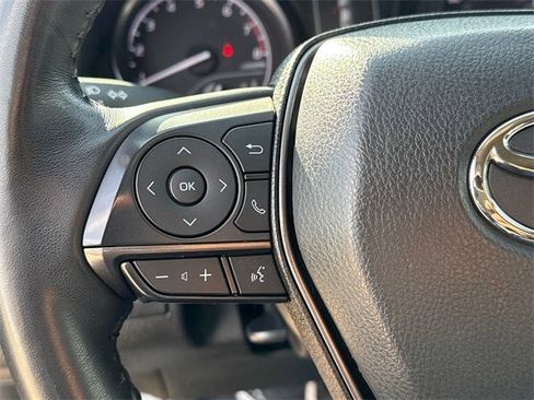 Used 2023 Toyota Camry SE image 29