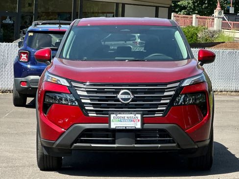 New 2026 Nissan Rogue SV AWD/4WD image 10