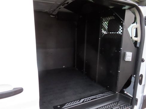 Used 2016 Ford Transit 250 130 Low Roof RWD image 11