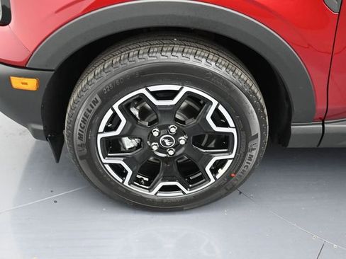 New 2025 Ford Bronco Sport Outer Banks w/ Outer Banks Tech Package+ image 10