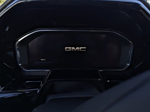 New 2026 GMC Sierra 2500 SLE w/ SLE Value Package; image 2