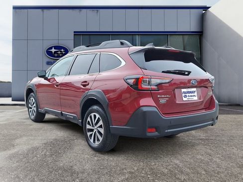 Certified 2024 Subaru Outback Premium image 4