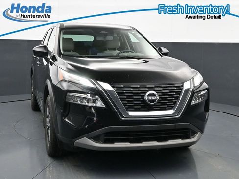 Used 2023 Nissan Rogue SV AWD/4WD image 1