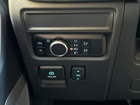 New 2025 Ford F150 Lightning Lariat image 26