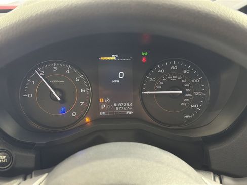 Used 2020 Subaru Crosstrek 2.0i image 16