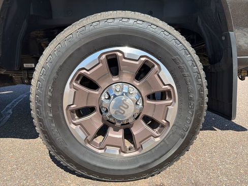 Used 2024 Ford F350 King Ranch image 8