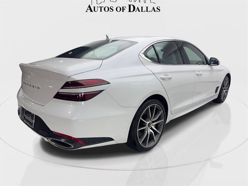Used 2025 Genesis G70 2.5T image 6